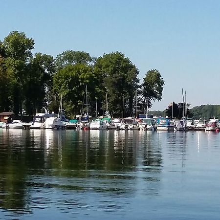 Ferienwohnung Am Schweriner See Raben Steinfeld Kültér fotó